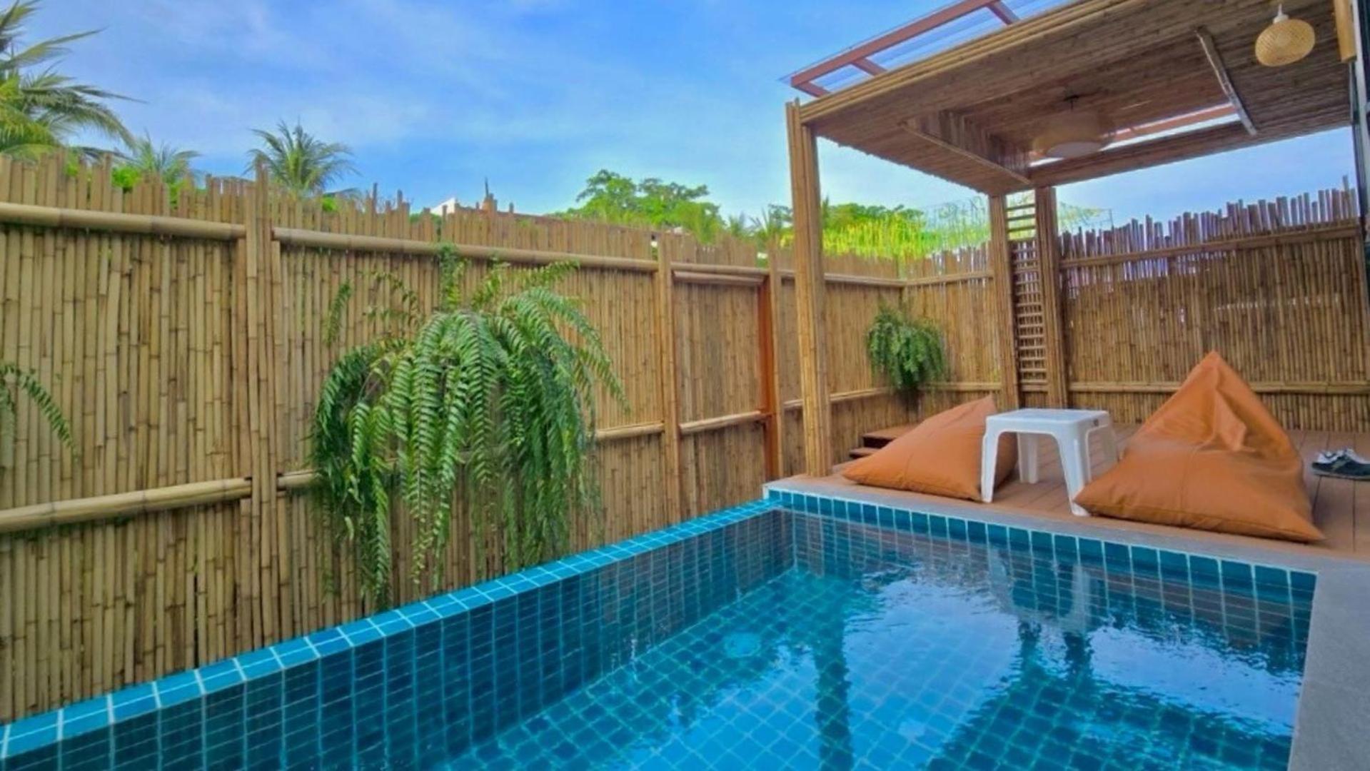Ubox Samui Hostel - Chaweng Beach Exterior photo